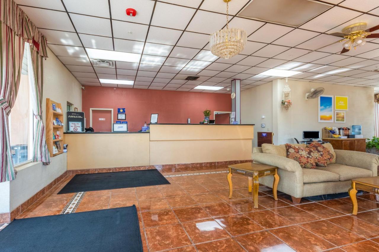 Americas Best Value Inn Of Елк Сити Екстериор снимка